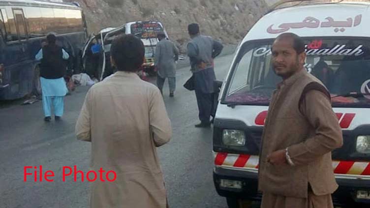 Six dead, 10 injured in coach-car collision in Balochistan