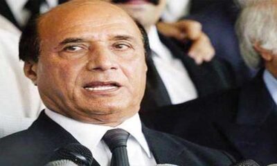 Panic as Latif Khosa, other lawyers stuck in IHC's elevator for half an hour