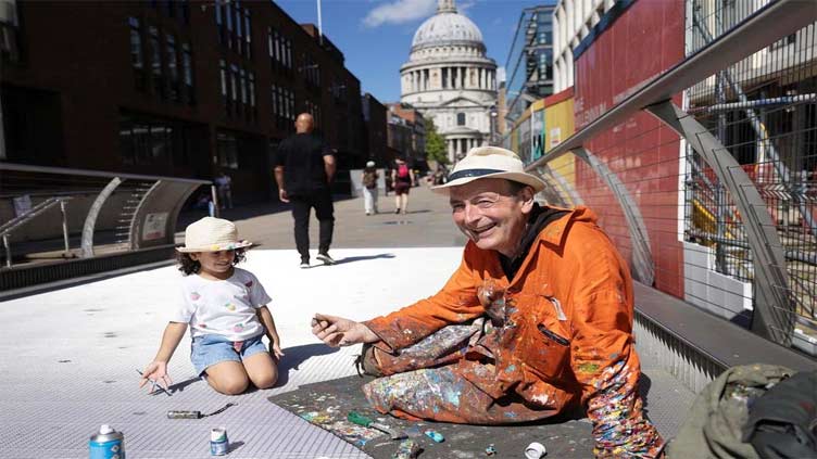 London chewing gum artist paints 'hidden world' beneath people's feet