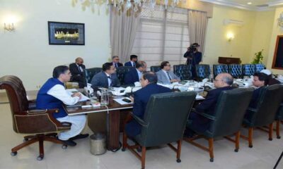 PM Kakar reviews measures to expand IT exports by over $5bn