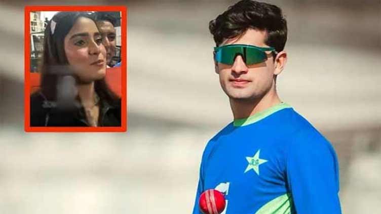 Naseem Shah bowls Indian girl over with 'charming look'