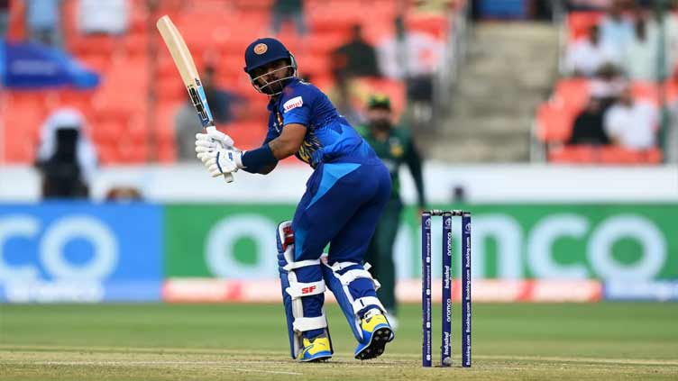 Mendis, Sadeera help Sri Lanka set 345-run target for Pakistan