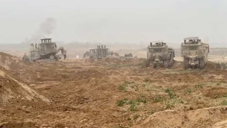 Fierce clashes in Gaza as Israeli forces expand ground offensive