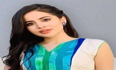 Urfi Javed arrested by Mumbai police for 'bold outfit'