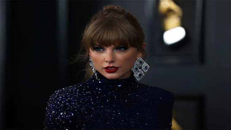 Taylor Swift eyes record at Grammys as women take center stage