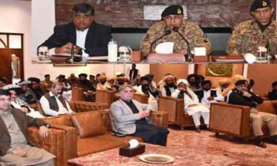Corps Commander Peshawar meets Utmanzai tribe elders