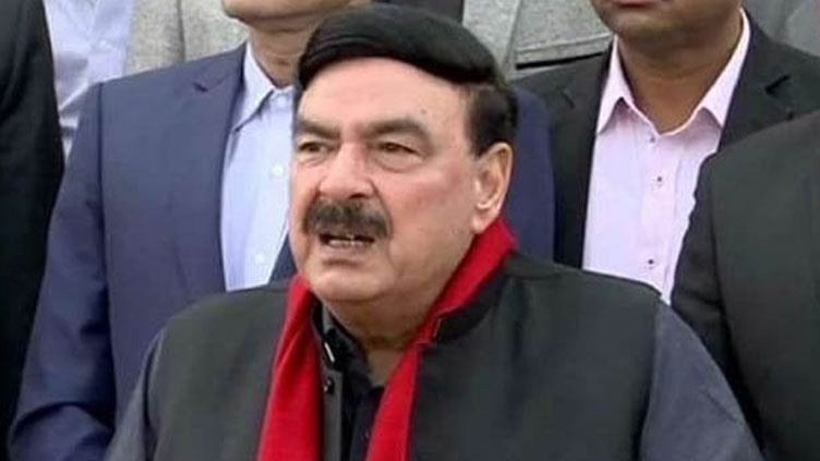 Sheikh Rashid predicts imminent fall of govt, slams secrecy around IMF talks