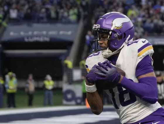 Sam Darnold and Justin Jefferson lead surging Vikings past Seahawks 27-24