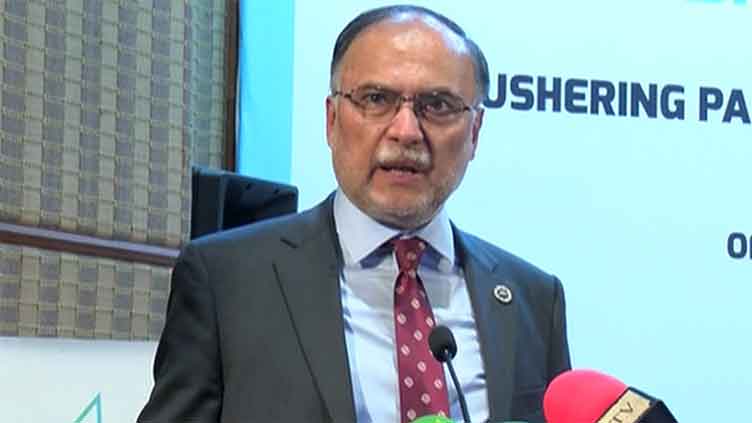 Federal Minister for Planning and Development Ahsan Iqbal has said the country now needs a long march of economic development, not political. Speaking at the Master’s Degree Show 2024 ceremony of the National College of Arts, the federal minister said the PML-N government wanted peace and political stability in the country. “The dialogue between PTI and the government can yield good results. There will be zero tolerance for terrorism and it will be defeated at all costs. If there is any interference in the country from anywhere, the army is capable of giving a full response. Afghan soil should not be used for terrorism,” he added. He believes in political dialogue and said positive results can be obtained from talks with PTI. He said the soil of Afghanistan should not be used against Pakistan. He reiterated his commitment to ending terrorism. “There will be zero tolerance for terrorism in the Apex Committee meeting. Terrorism will be dealt with like it was dealt with in 2013. Terrorism will be defeated. If there is interference from anywhere in the country, the army is capable of giving a full response and will bring peace back through sacrifices and struggle,” the minister went on saying. He said Prime Minister Shehbaz Sharif had laid the foundation of a four-year Uraan Pakistan initiative. After training the youth in other fields including skill development, the government will make them a force to reckon with.