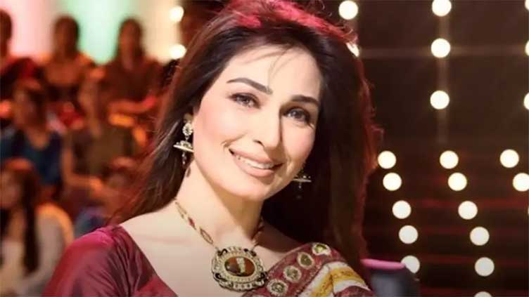 Reema Khan, sister face fraud allegations